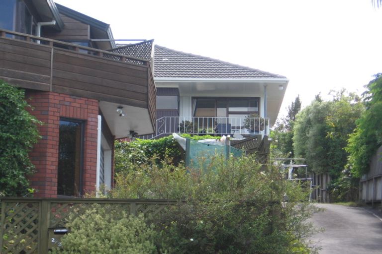 Photo of property in 29 Jellicoe Road, Murrays Bay, Auckland, 0630