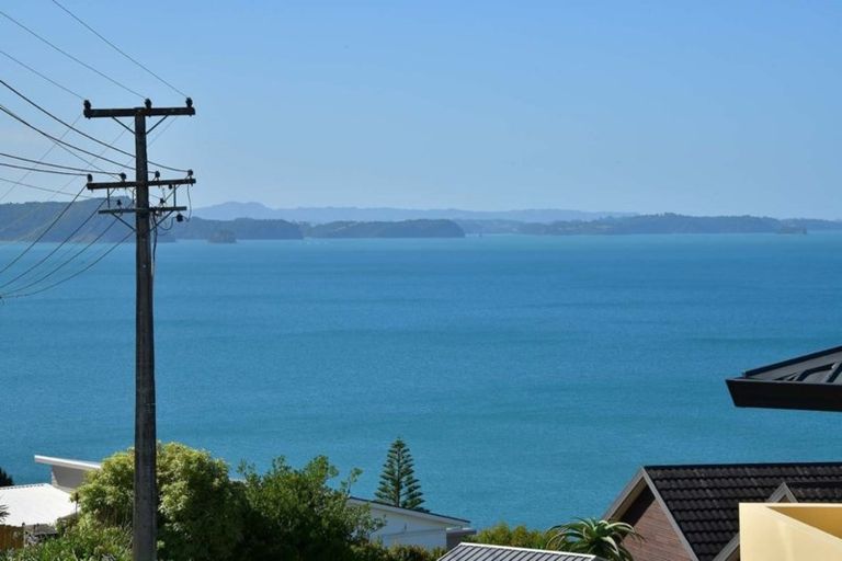 Photo of property in 3 Duncansby Road, Stanmore Bay, Whangaparaoa, 0932