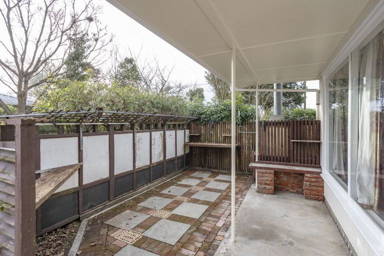 Photo of property in 25 Leeston And Lake Road, Leeston, 7632