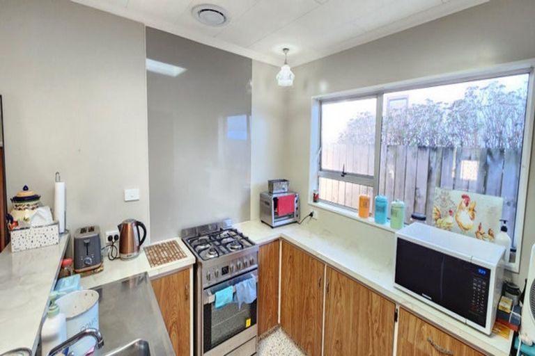 Photo of property in 67 Wallace Road, Mangere Bridge, Auckland, 2022