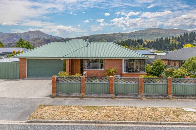 Photo of property in 40 Cairnmuir Crescent, Cromwell, 9310