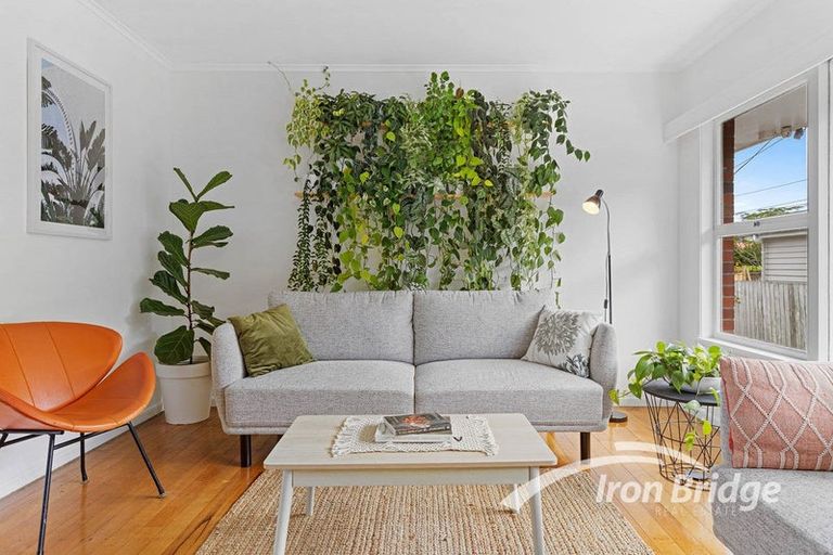 Photo of property in 3/45 Merani Street, Narrow Neck, Auckland, 0622