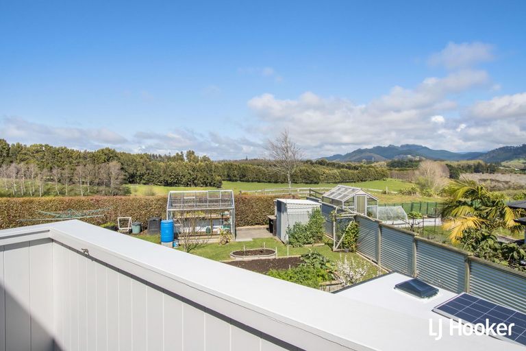 Photo of property in 17 Athenree Heights, Athenree, Waihi Beach, 3177