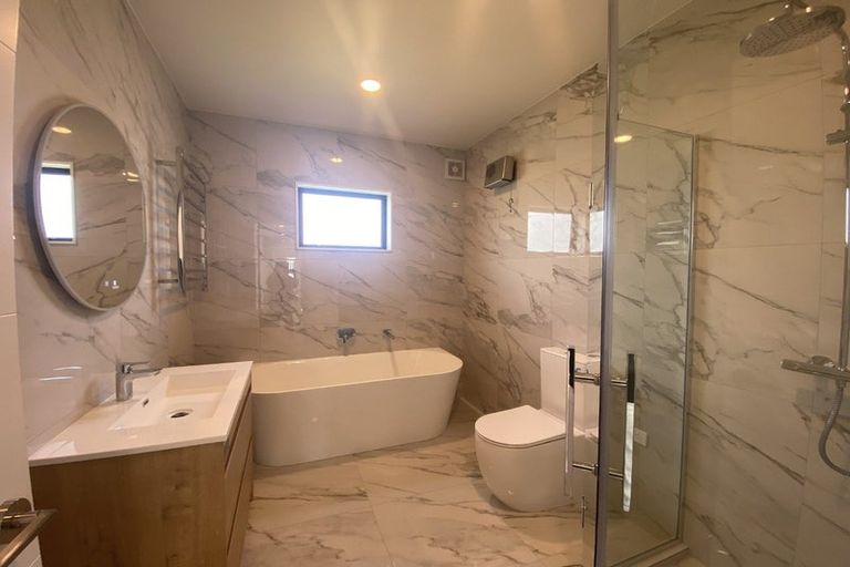 Photo of property in 1 Green Bamboo Road, Hobsonville, Auckland, 0616