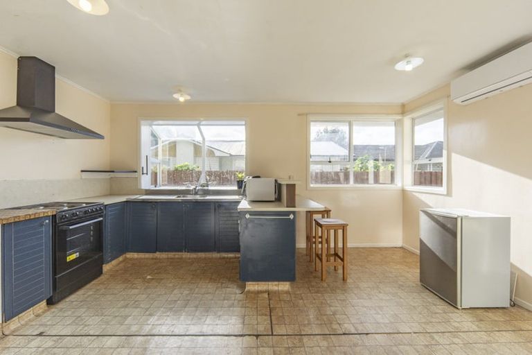 Photo of property in 112 Masters Avenue, Silverdale, Hamilton, 3216