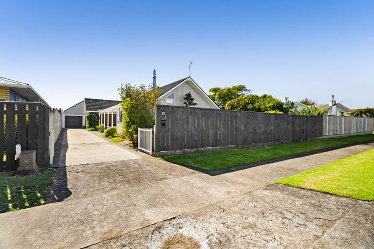 Photo of property in 90 Mangati Road, Bell Block, New Plymouth, 4312