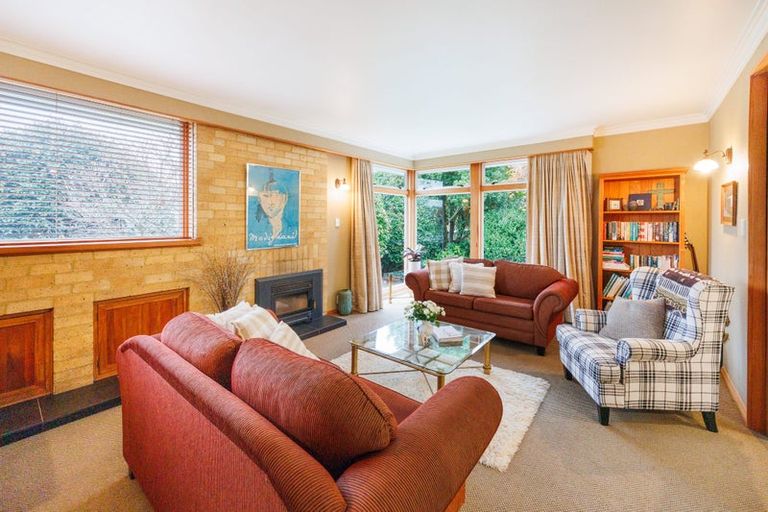 Photo of property in 69 Jickell Street, Hokowhitu, Palmerston North, 4410