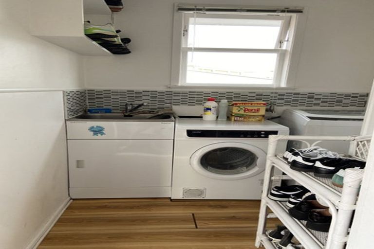 Photo of property in 10 Mangos Place, Pakuranga, Auckland, 2010