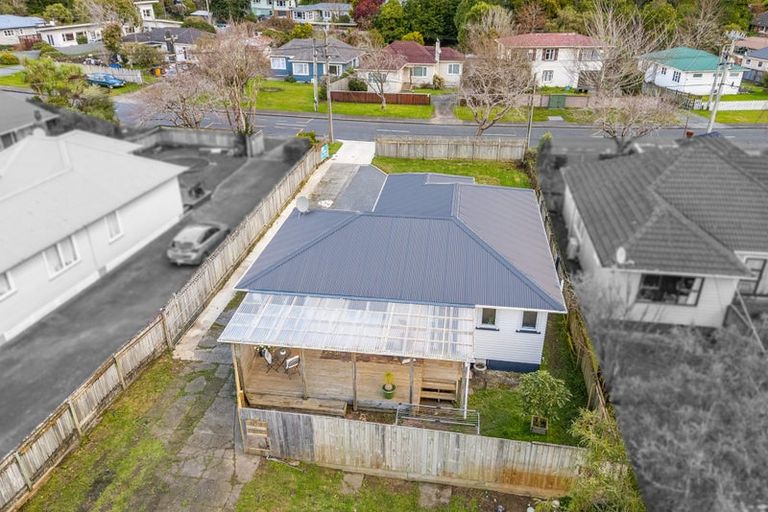 Photo of property in 95 Hine Road, Wainuiomata, Lower Hutt, 5014