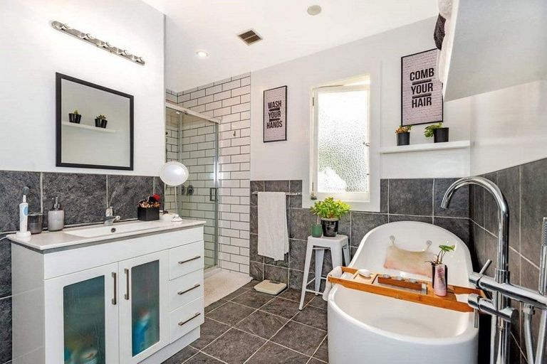 Photo of property in 10 Bayly Street, Te Hapara, Gisborne, 4010