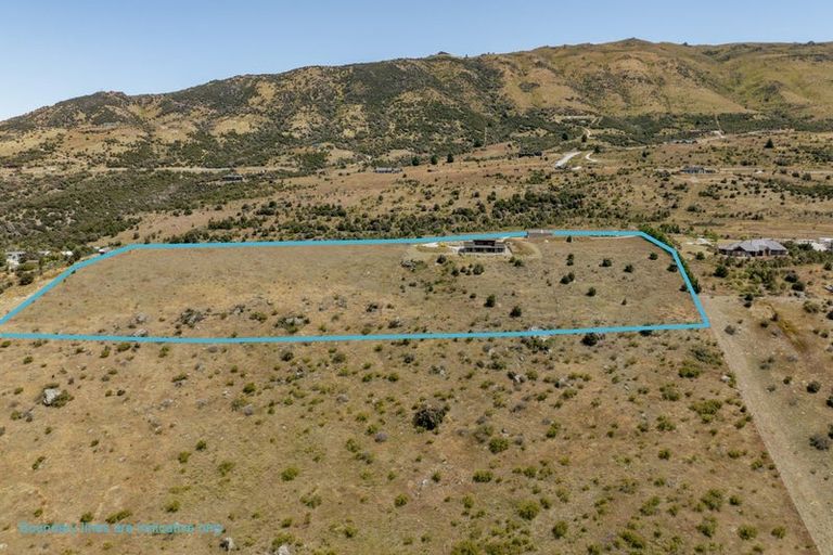 Photo of property in 51 Westreca Ridge Lane, Queensberry, Cromwell, 9383