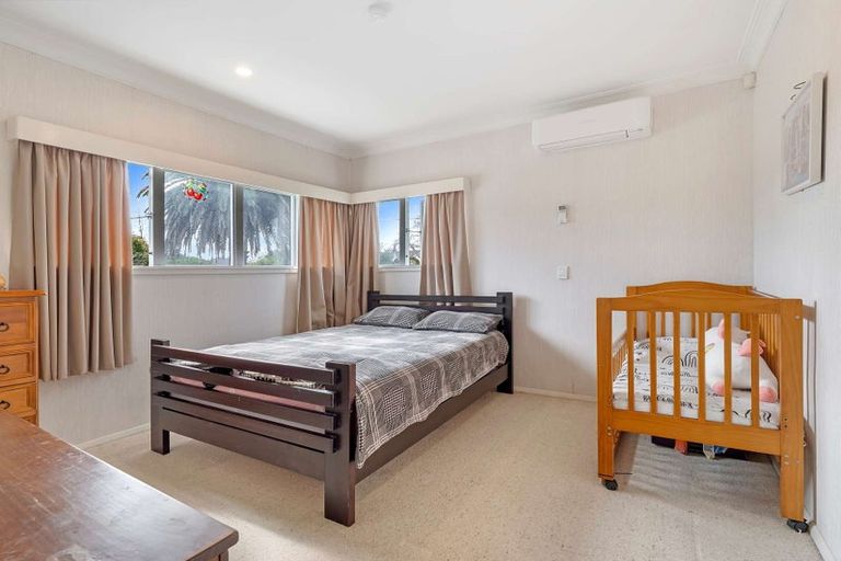 Photo of property in 25 Quinn Road, Levin, 5510