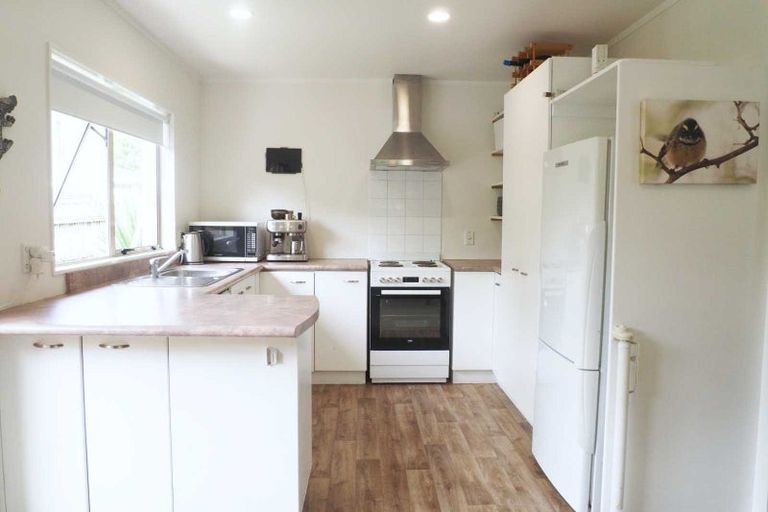 Photo of property in 50a Kitchener Road, Waiuku, 2123