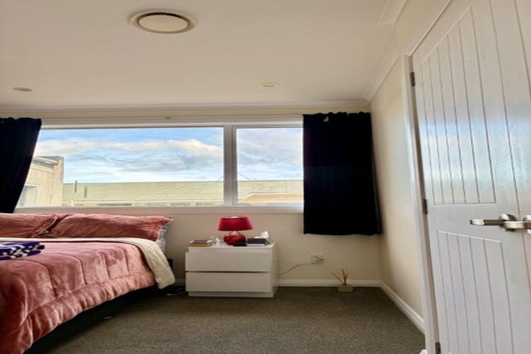 Photo of property in 114 Miramar North Road, Miramar, Wellington, 6022