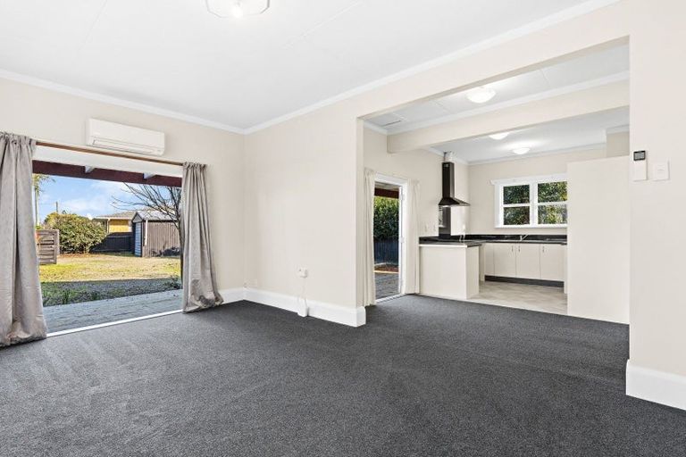 Photo of property in 33 Mako Mako Road, Levin, 5510