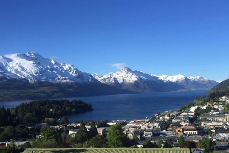 Photo of property in 22a Malaghan Street, Queenstown, 9300