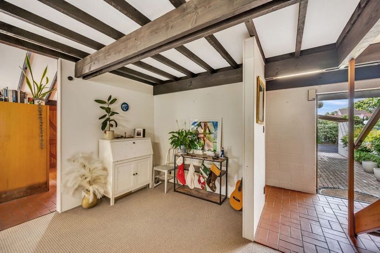 Photo of property in 4/509 Fitzroy Avenue, Hastings, 4122