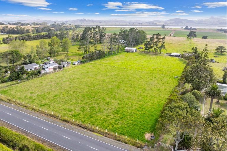 Photo of property in 1091 Pouto Road, Te Kopuru, 0391
