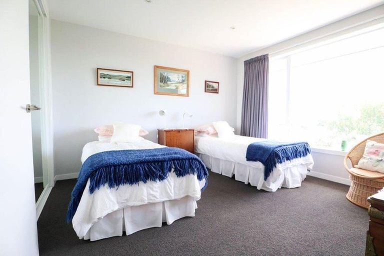 Photo of property in 1/88 Pah Road, Cockle Bay, Auckland, 2014