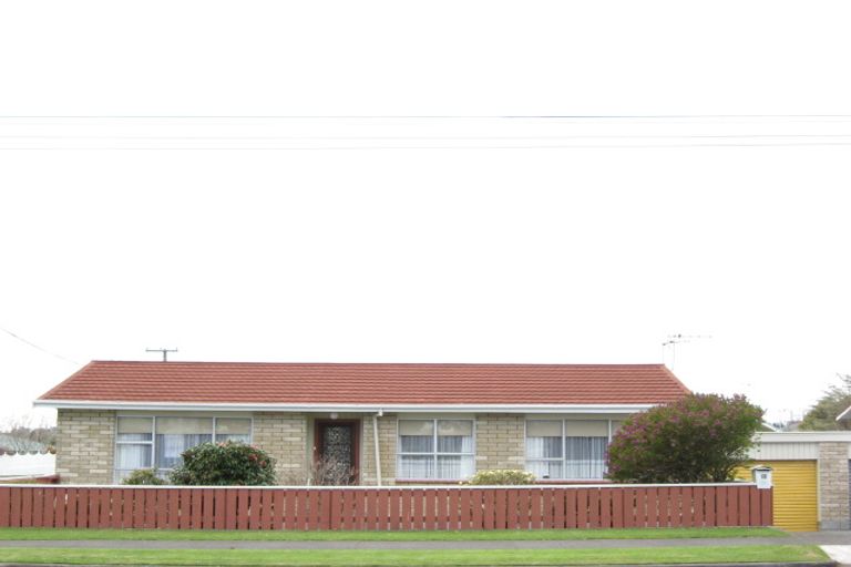 Photo of property in 22 Wynyard Street, Bell Block, New Plymouth, 4312