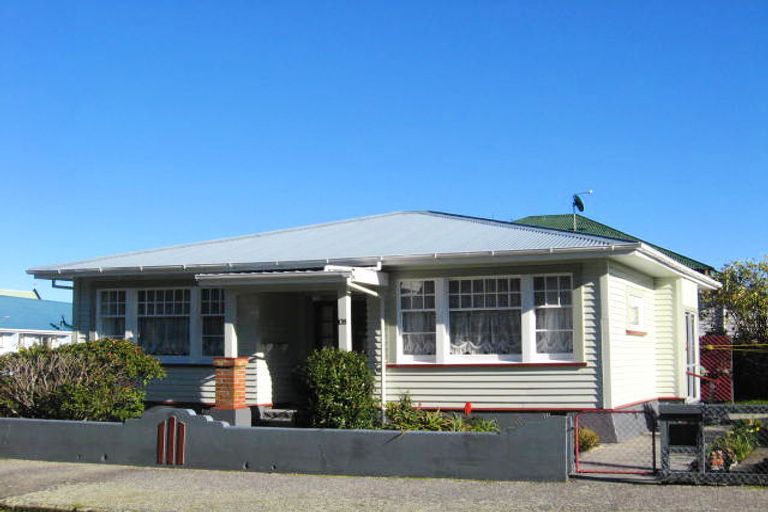 Photo of property in 108 Alexander Street, Greymouth, 7805