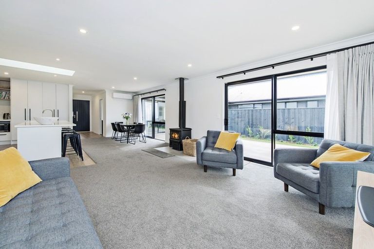 Photo of property in 6 Archie Lane, Rolleston, 7614