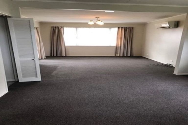 Photo of property in 2 Balmoral Crescent, Springvale, Whanganui, 4501