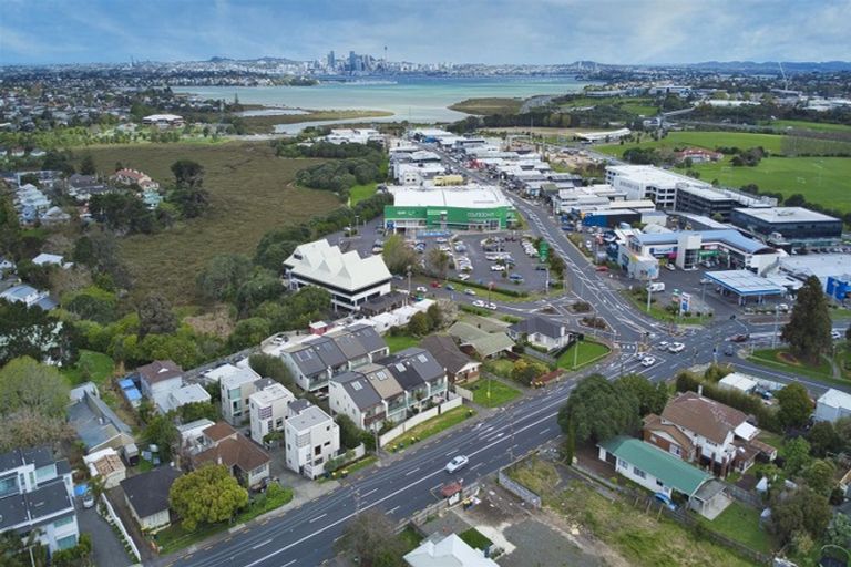 Photo of property in 94 Anzac Street, Takapuna, Auckland, 0622