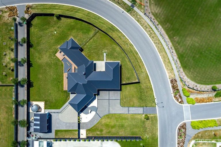 Photo of property in 62 Kingsdowne Drive, West Melton, 7618