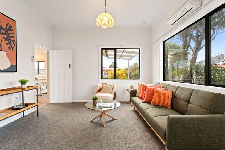 Photo of property in 56 Kirkcaldy Street, South Dunedin, Dunedin, 9012