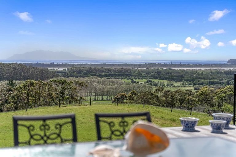 Photo of property in 201 Takatu Road, Tawharanui Peninsula, Warkworth, 0986