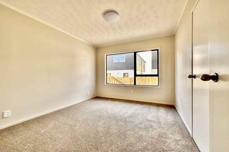 Photo of property in 20 Finlayson Avenue, Clendon Park, Auckland, 2103