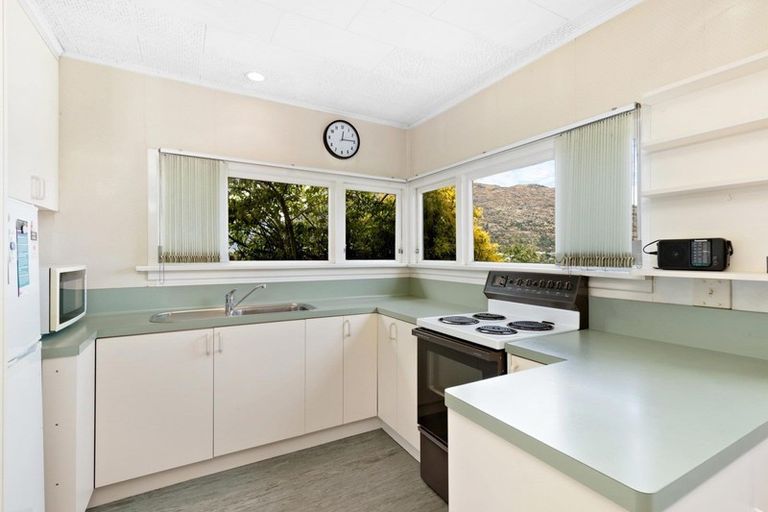 Photo of property in 35 Stewart Street, Frankton, Queenstown, 9300