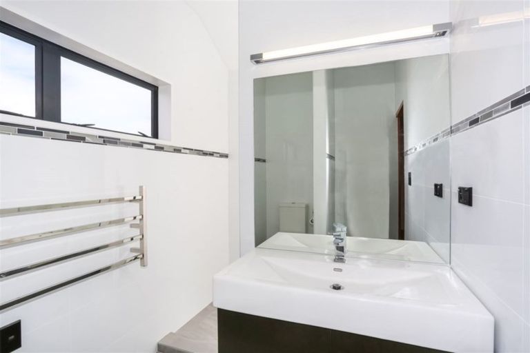 Photo of property in 24 Grace James Road, Pukekohe, 2120