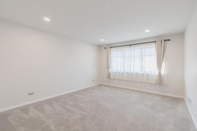 Photo of property in 10 Matiki Road, Flat Bush, Auckland, 2019