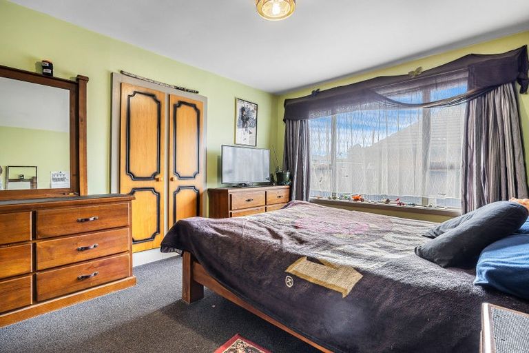 Photo of property in 121 Cuthberts Road, Aranui, Christchurch, 8061