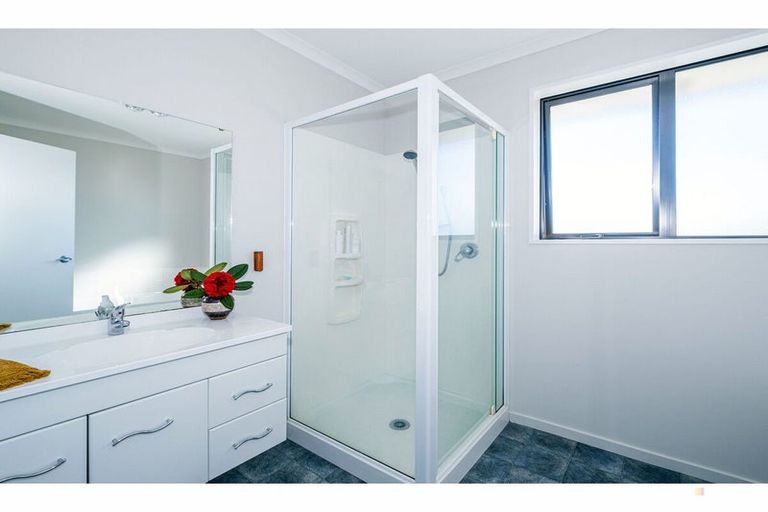 Photo of property in 10 South Terrace Road, Geraldine, 7930