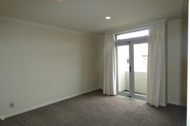 Photo of property in Marrakech Cafe, 68/305 Evans Bay Parade, Hataitai, Wellington, 6021