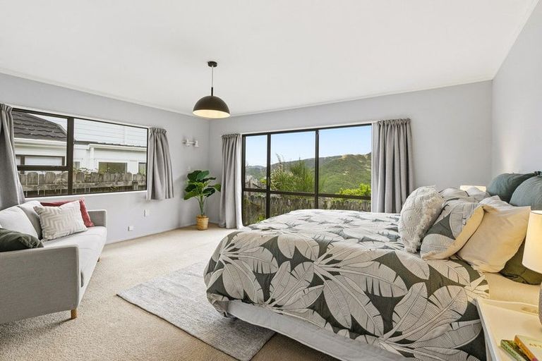 Photo of property in 49 Satara Crescent, Khandallah, Wellington, 6035