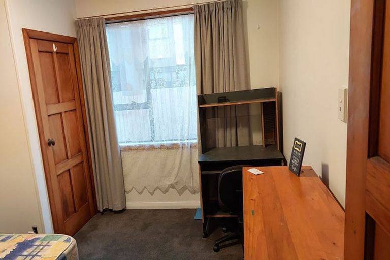 Photo of property in 6 Tonga Place, Riccarton, Christchurch, 8041