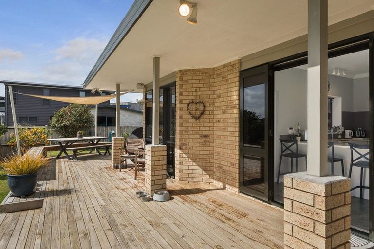 Photo of property in 35 Papaunahi Road, Bowentown, Katikati, 3177