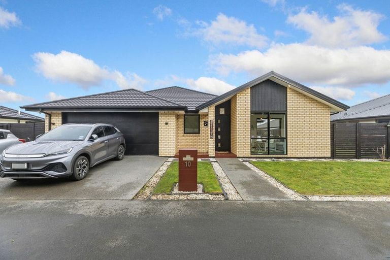Photo of property in 10 Dellaca Lane, Wigram, Christchurch, 8025