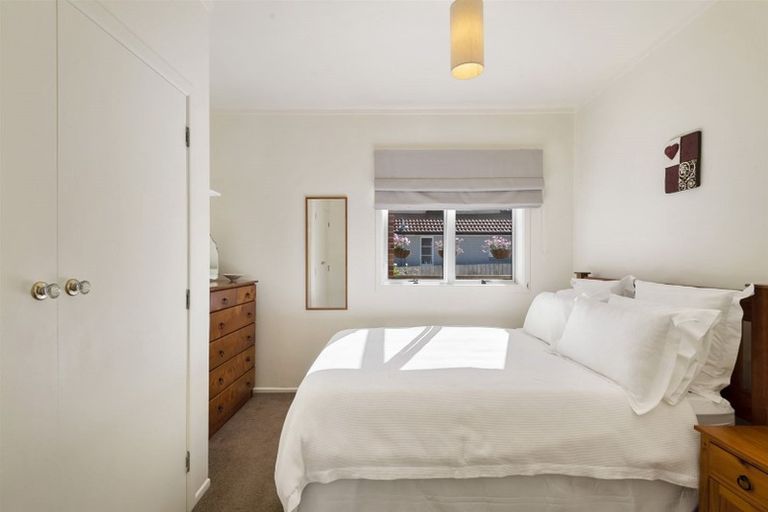 Photo of property in 2/39 Jutland Road, Hauraki, Auckland, 0622