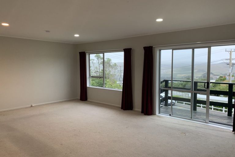 Photo of property in 1/236 Helston Road, Paparangi, Wellington, 6037