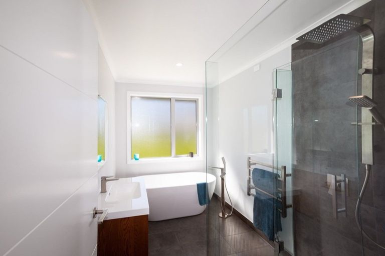 Photo of property in 4 Carlisle Street, Athol, 9793