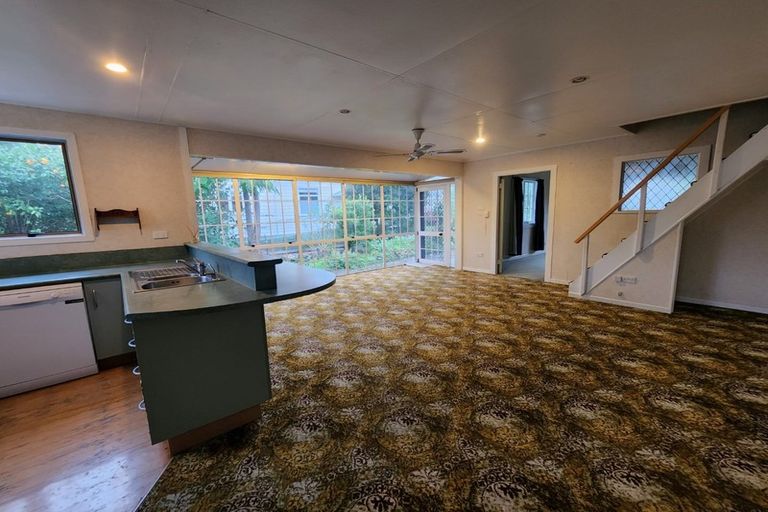 Photo of property in 76 Western Hills Drive, Kensington, Whangarei, 0112