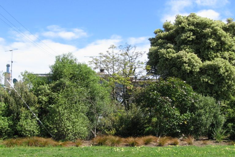 Photo of property in 1 Tolerton Avenue, Elgin, Gisborne, 4010