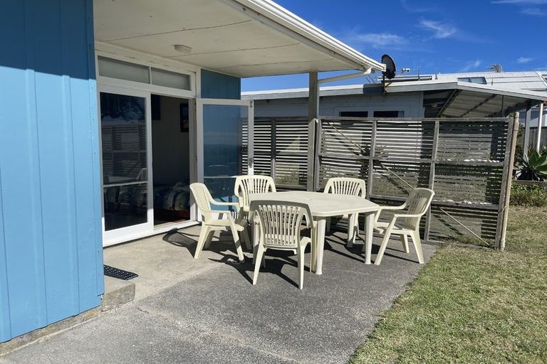 Photo of property in 22 Taylor Road, Papamoa Beach, Papamoa, 3118