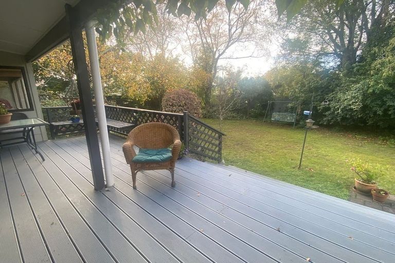 Photo of property in 8 Escort Grove, Awapuni, Palmerston North, 4412