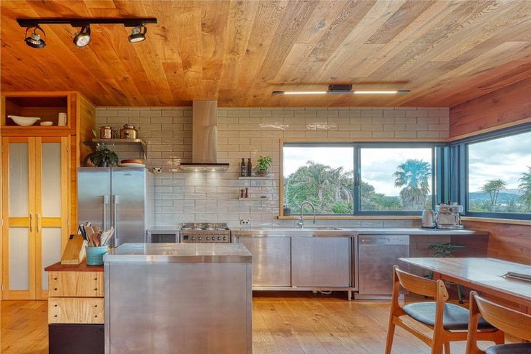 Photo of property in 96 Tern Point, Mangawhai, 0975